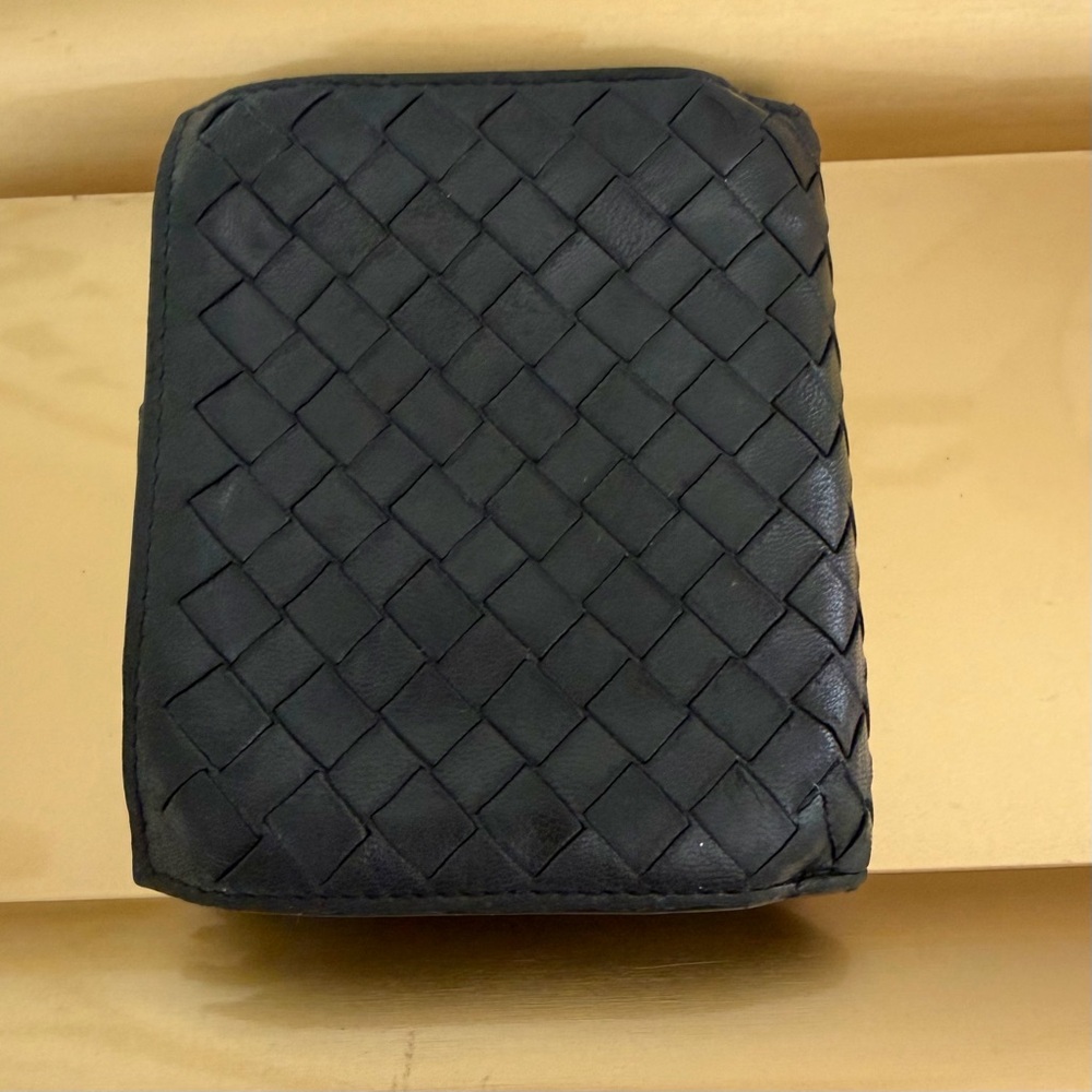 Bottega Veneta Black Intrecciato Leather Wallet - Picture 3 of 16